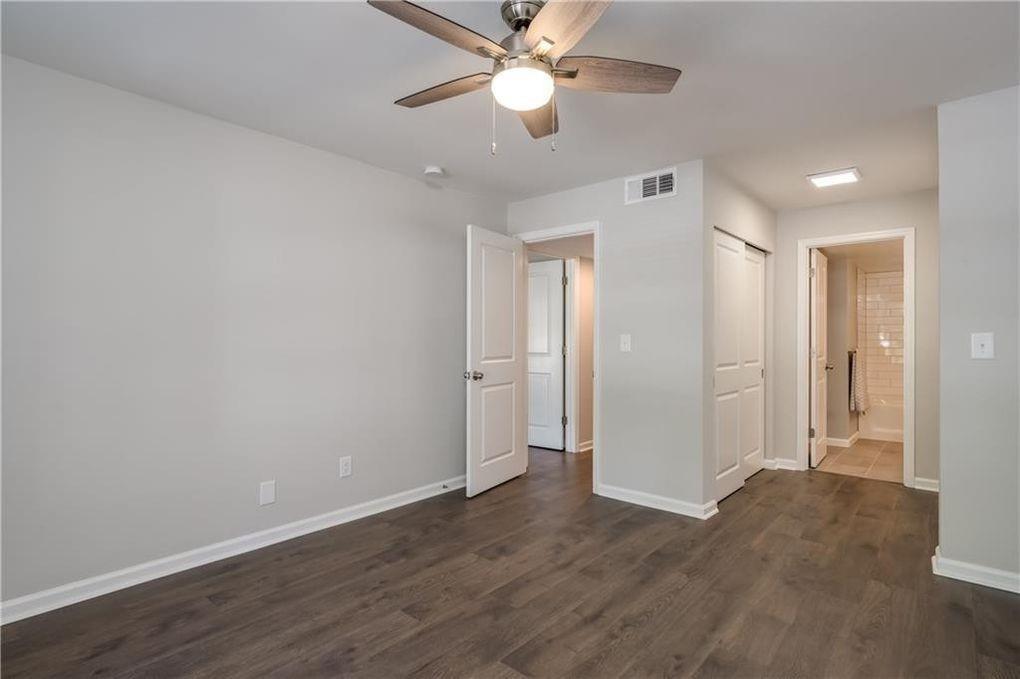 Henderson Place - Residential