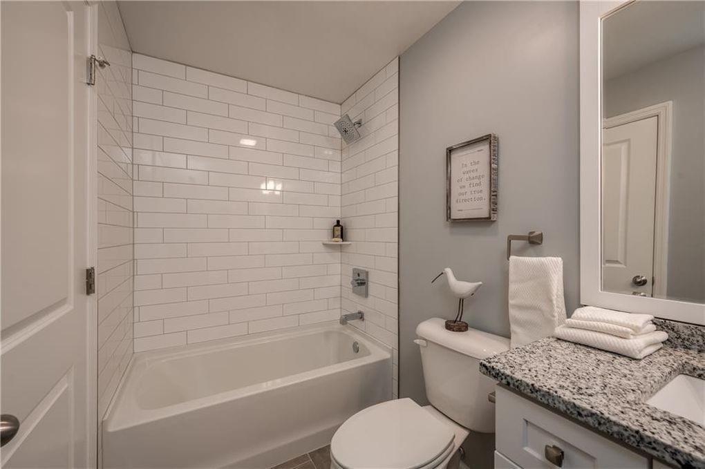 Henderson Place - Residential