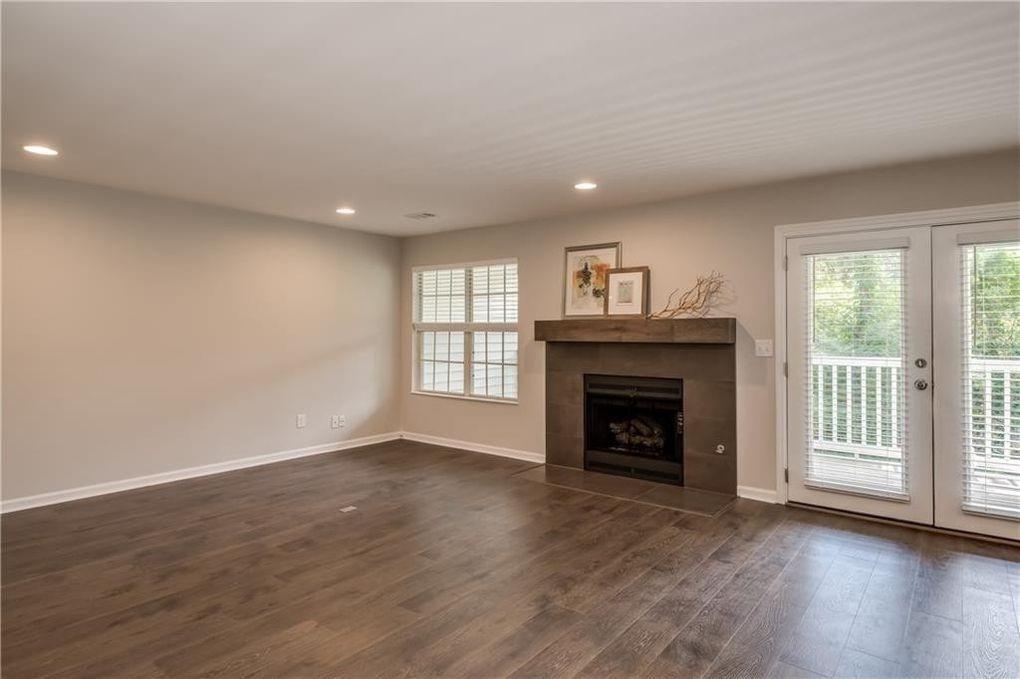 Henderson Place - Residential