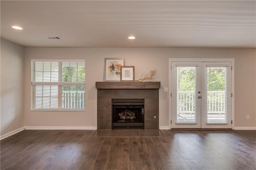 Henderson Place - Residential