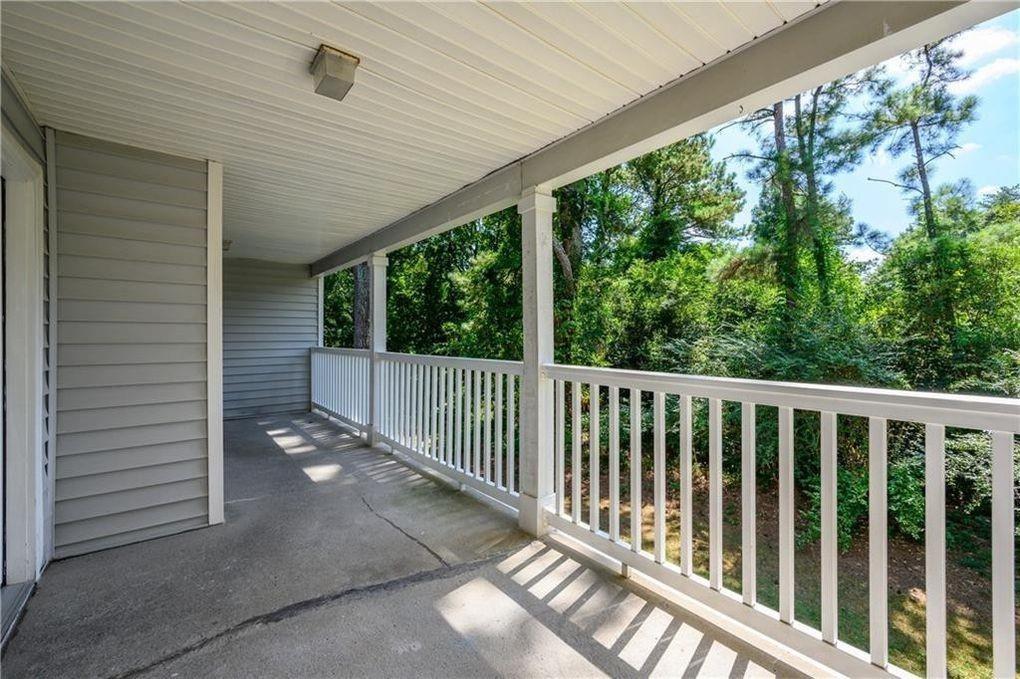 Henderson Place - Residential