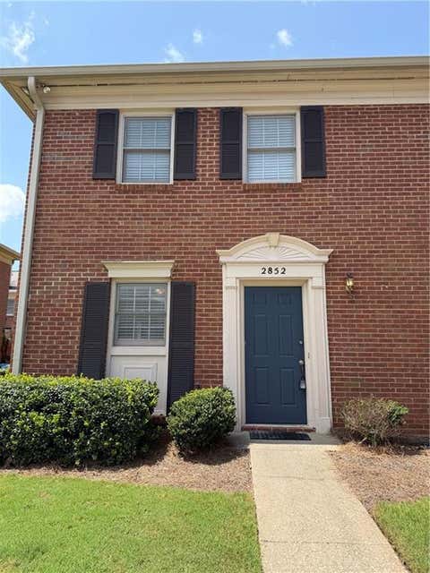 Townhouse For Rent - 2852 Webb Bridge Road<br/> Alpharetta, GA 30009