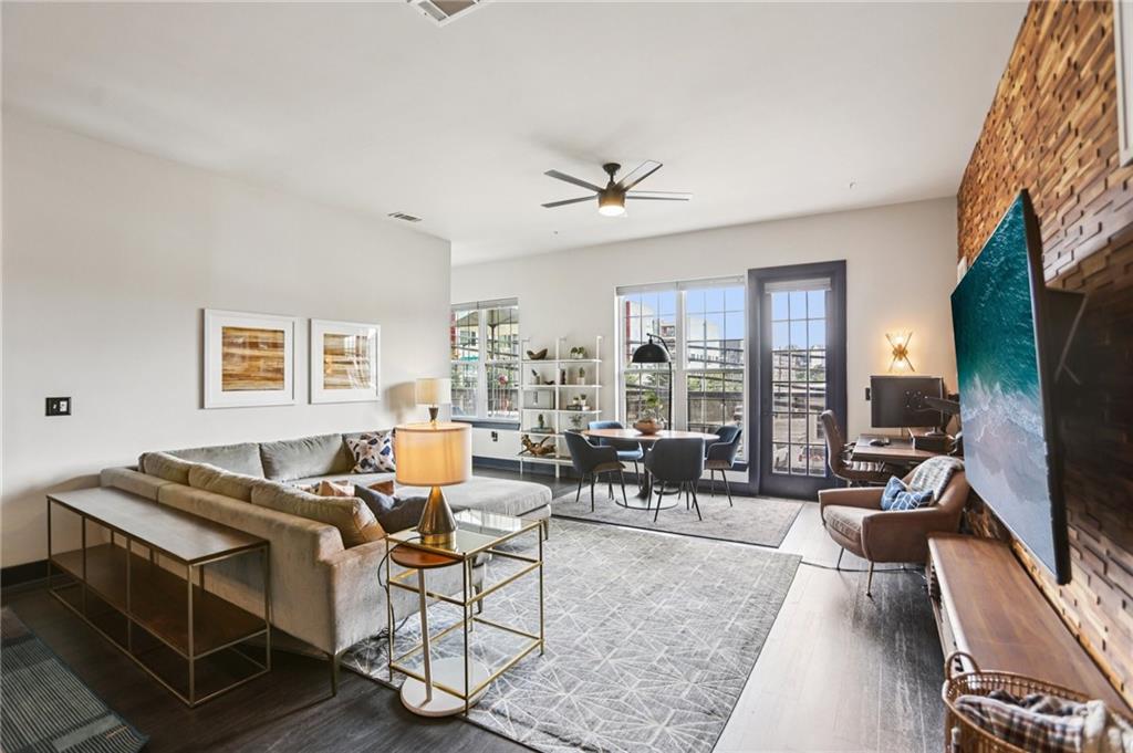 764 Memorial Drive SE 4