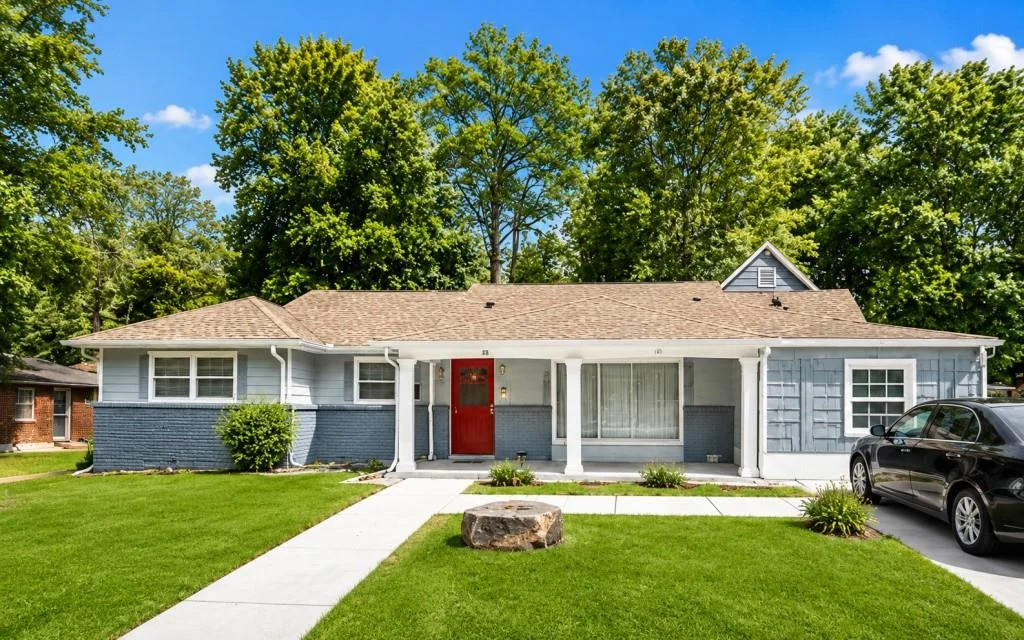 2206 Columbia Drive