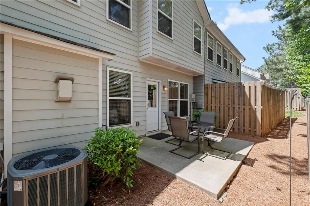 Woodstock, Georgia 30188, United States, 3 Bedrooms Bedrooms, ,3 BathroomsBathrooms,Residential,Active,119882