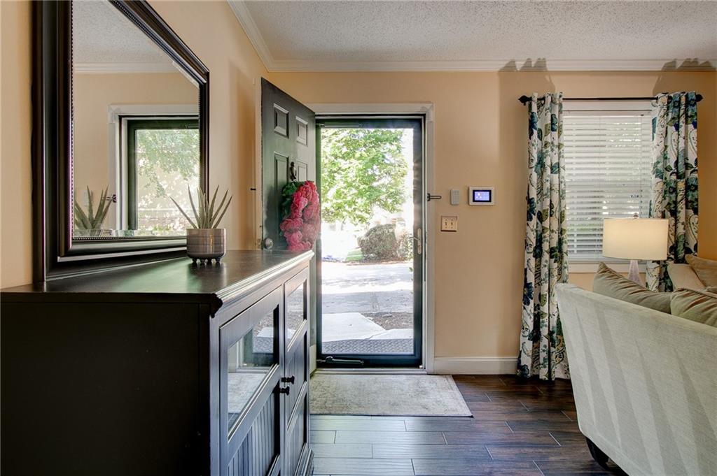 6900 Roswell Road 5G