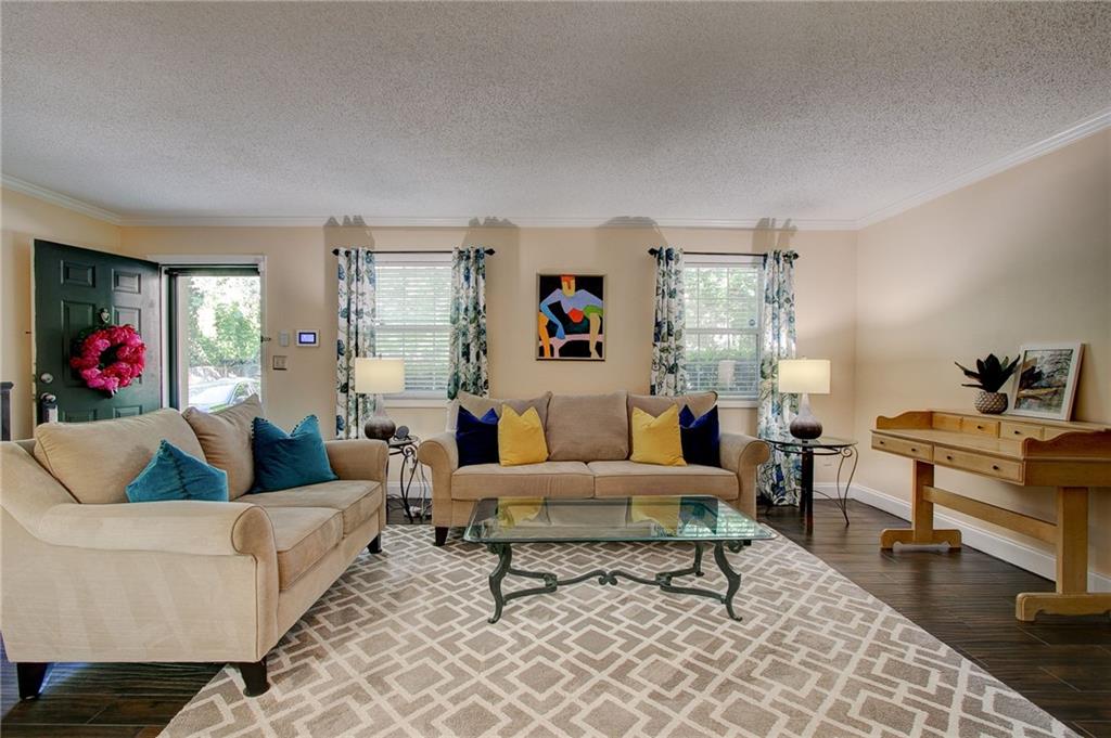 6900 Roswell Road 5G