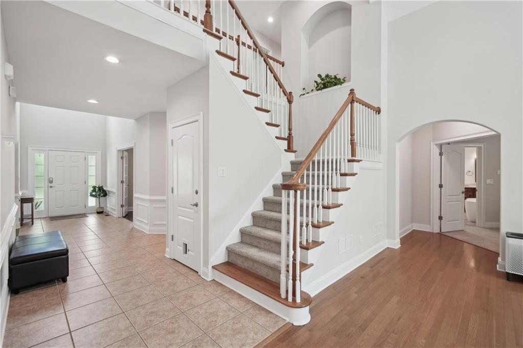 553 Augusta Drive, Canton, Georgia image 5