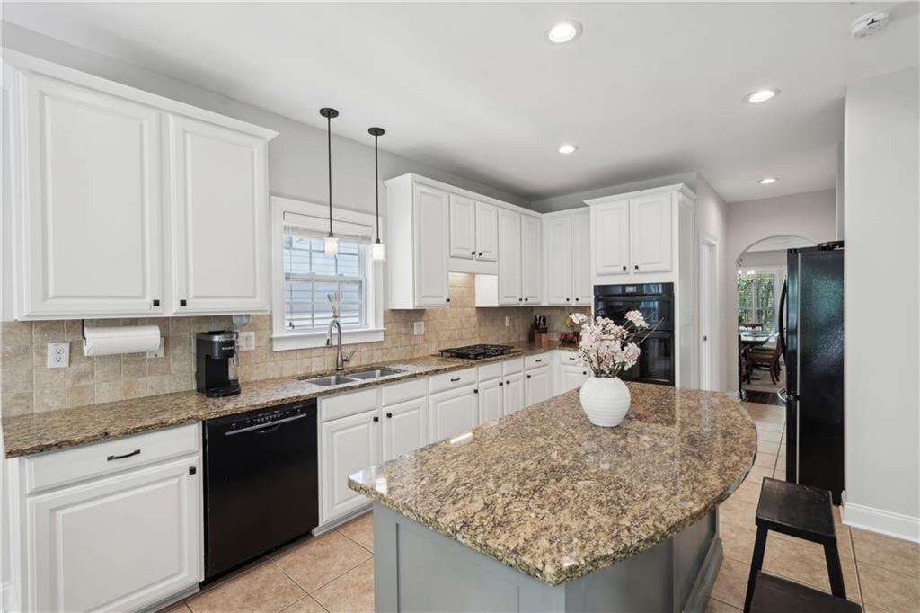553 Augusta Drive, Canton, Georgia image 18