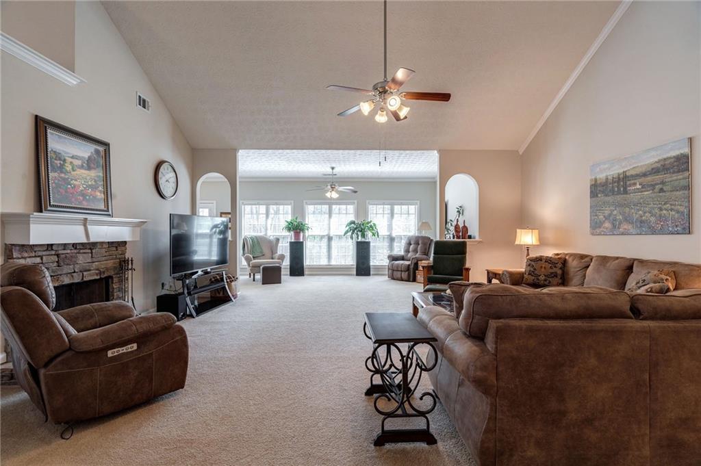 125 Laurel Oaks Lane, Jefferson, Georgia image 7
