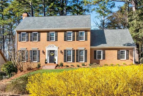 4822 Hampton Lake Drive Marietta GA 30068