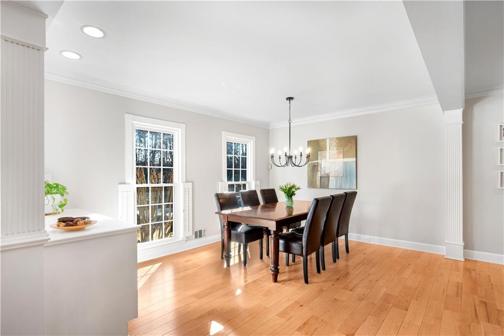 4822 Hampton Lake Drive