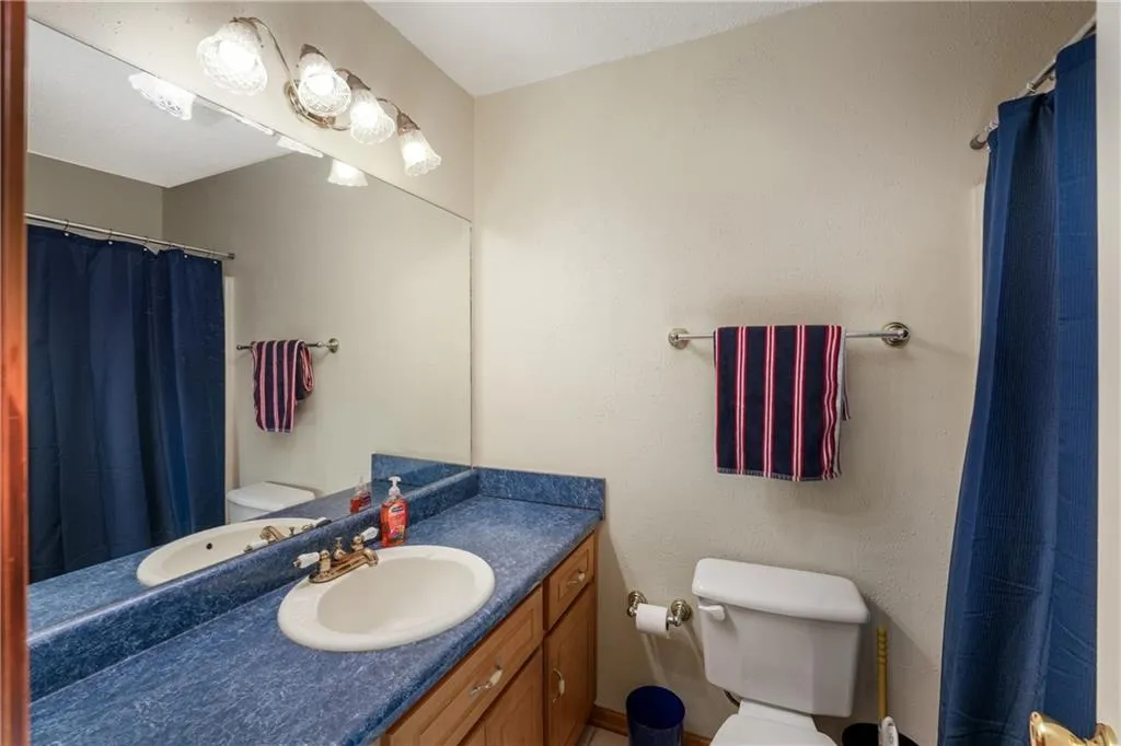 Canton, Georgia 30114, United States, 4 Bedrooms Bedrooms, ,3 BathroomsBathrooms,Residential,Active,105788