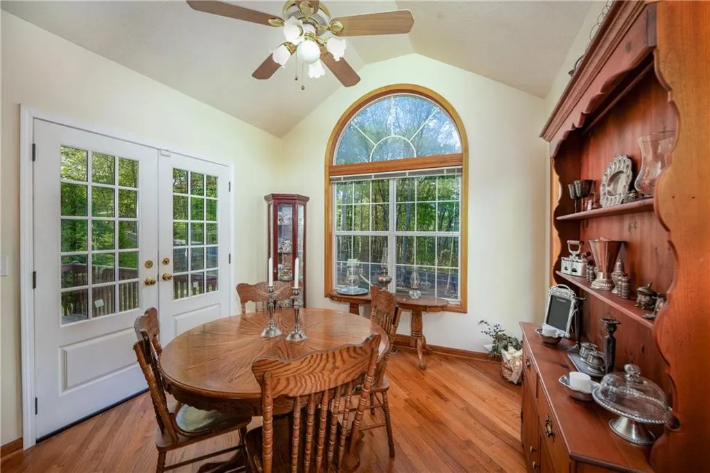 Canton, Georgia 30114, United States, 4 Bedrooms Bedrooms, ,3 BathroomsBathrooms,Residential,Active,105788