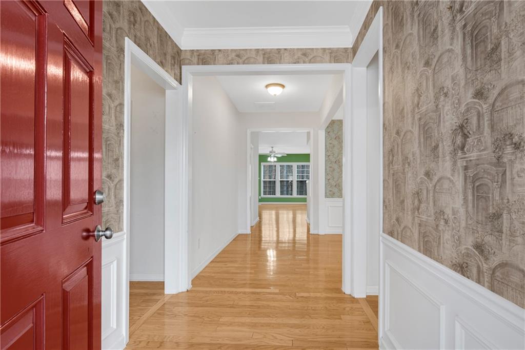 132 Churchcliff Drive