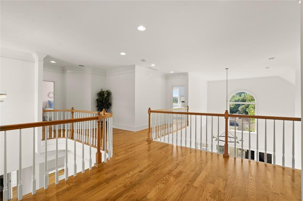 Atlanta Country Club - Residential