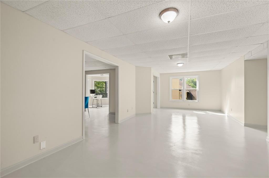 Atlanta Country Club - Residential