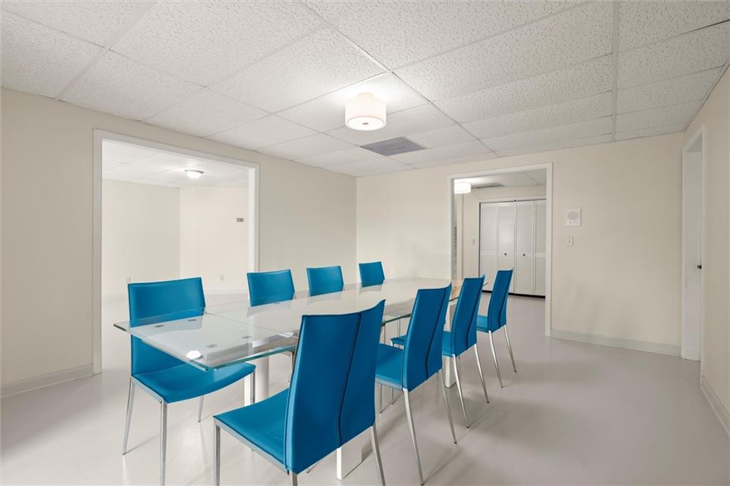 Atlanta Country Club - Residential