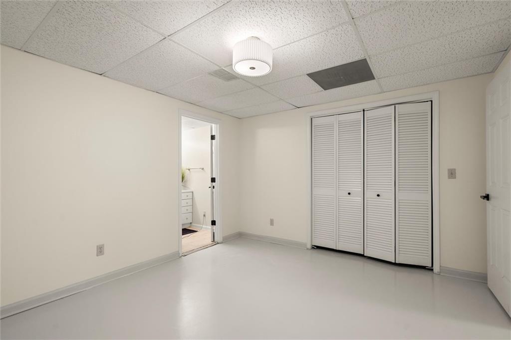 Atlanta Country Club - Residential