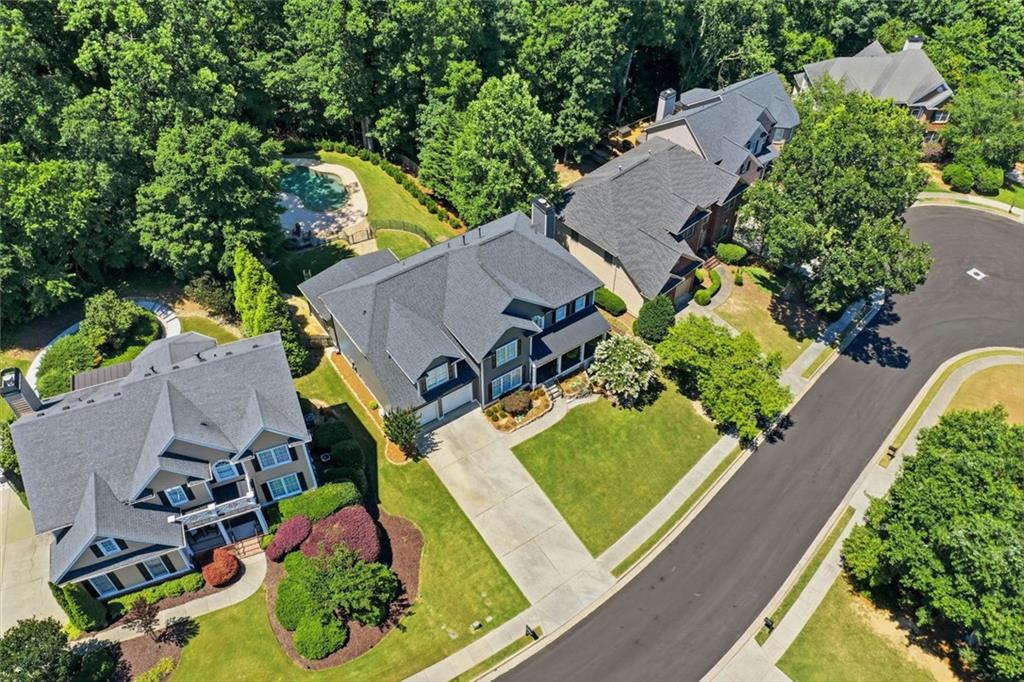 3084 Grove View Court