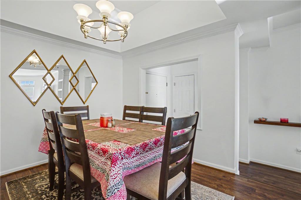 220 Renaissance Parkway NE 2107