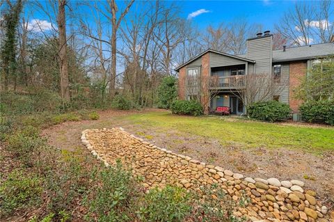 Condo For Sale - 1114 Mcclelen Way<br/> Decatur, GA 30033
