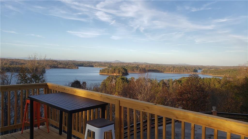 2316 Mountain Crest Place