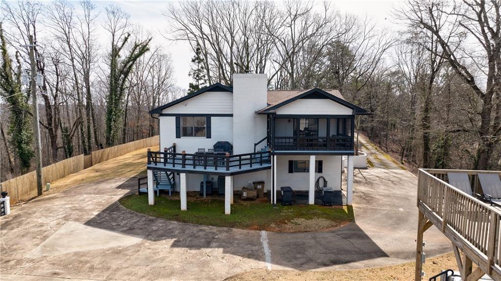 2316 Mountain Crest Place