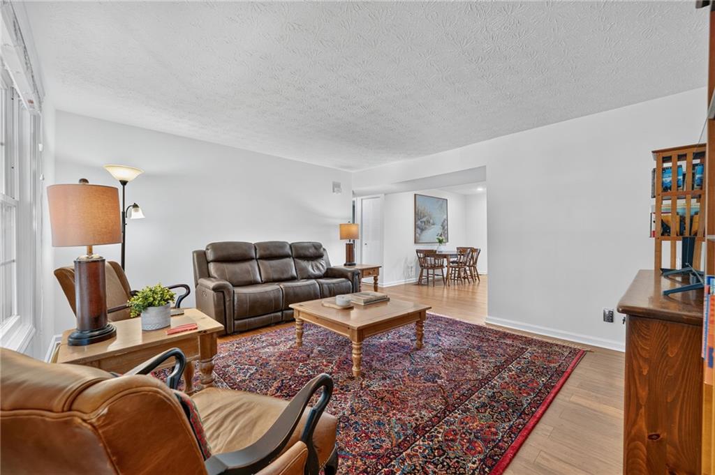 3825 Lavista Road M1