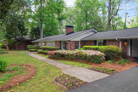 302 Chinquapin Drive SW Marietta GA 30064