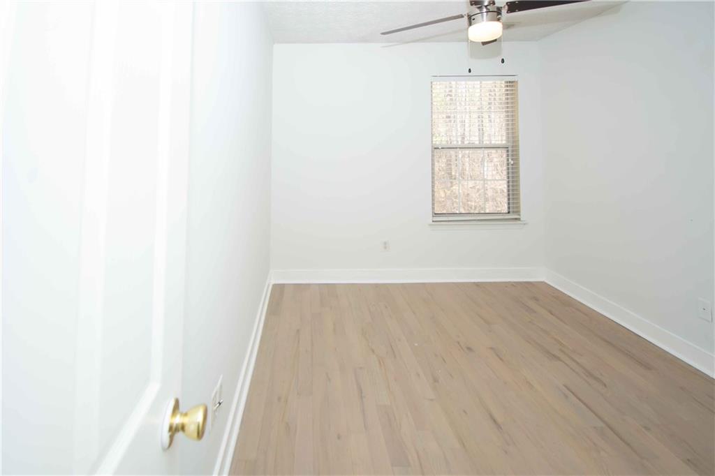 5740 Terremont Circle, Norcross, Georgia image 33