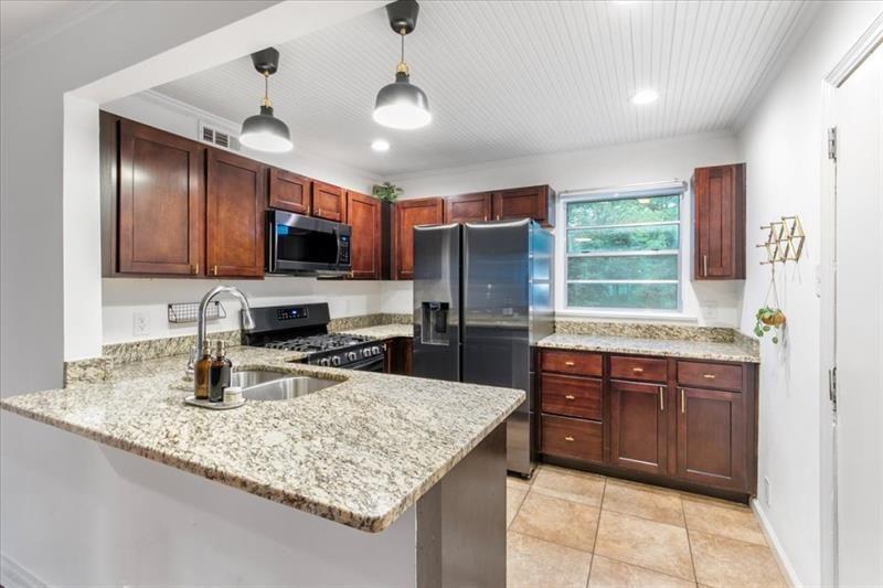 2240 Cheshire Bridge Road 205