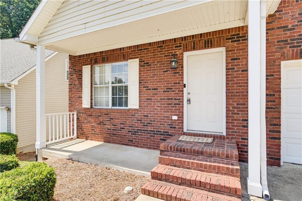 181 Stoneforest Drive