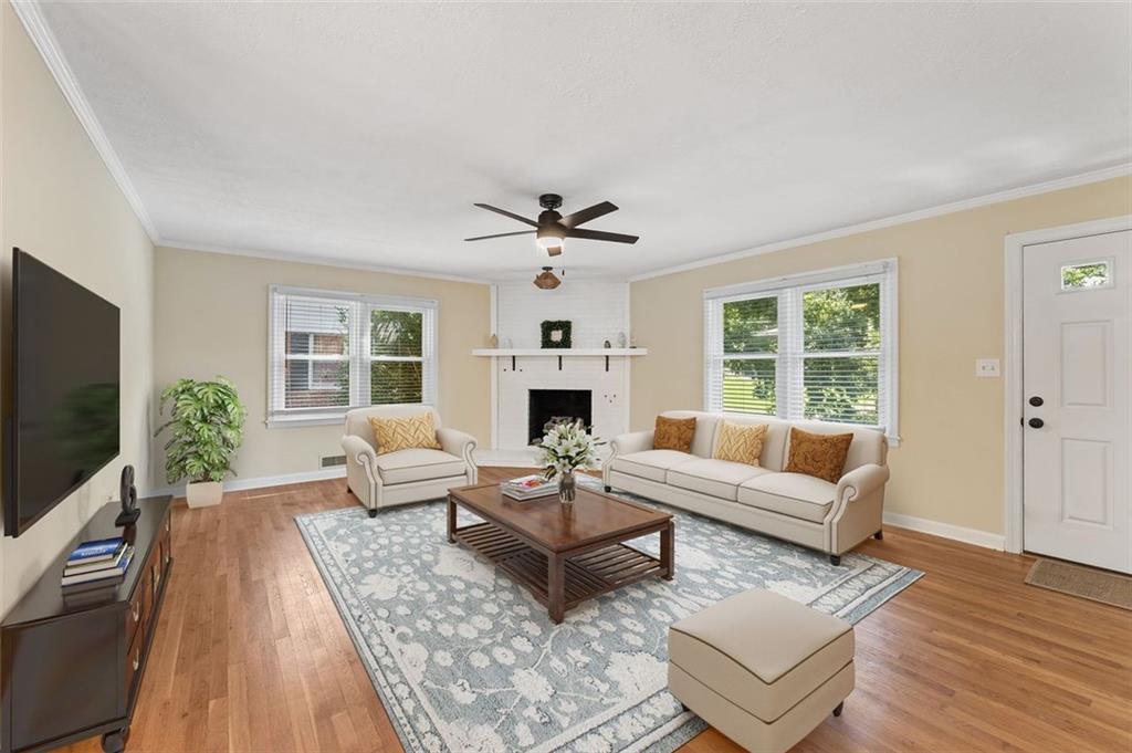 729 Timberland Street SE