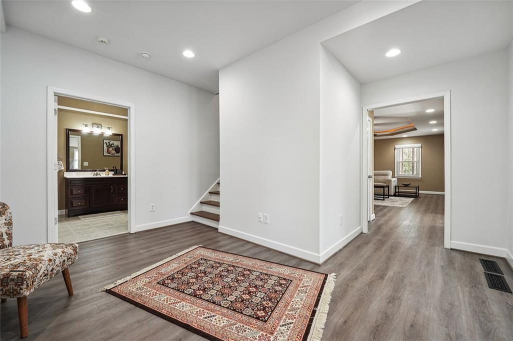 6060 Masters Club Drive, Suwanee, Georgia image 35