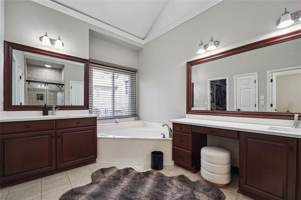 6060 Masters Club Drive, Suwanee, Georgia image 31
