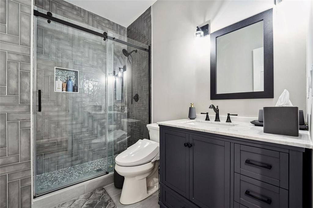 6060 Masters Club Drive, Suwanee, Georgia image 33