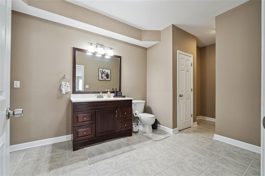 6060 Masters Club Drive, Suwanee, Georgia image 34