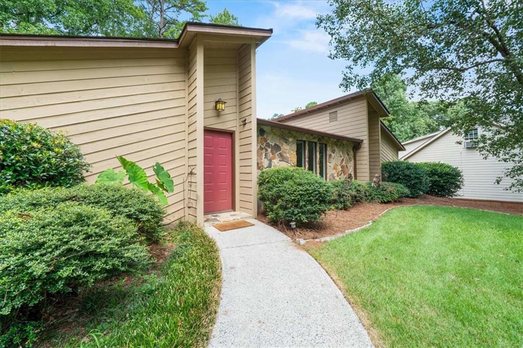 20 Foxridge Court