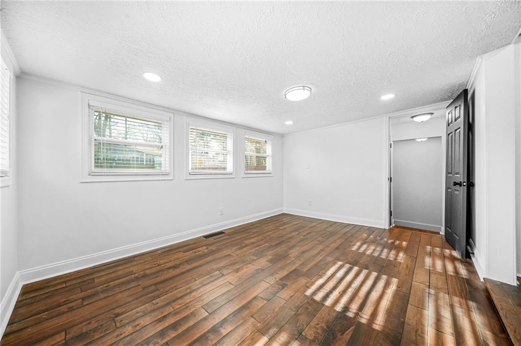 Oakland City - Residential