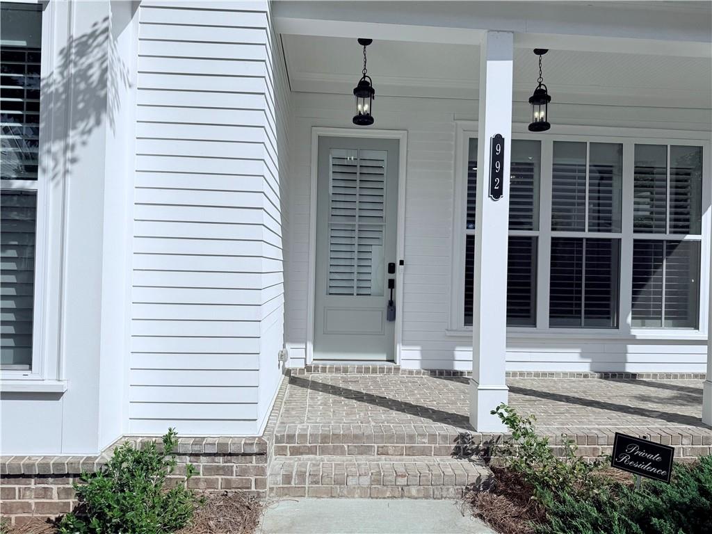 992 Harvest Park Lane, Suwanee, Georgia image 4