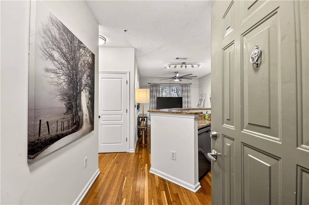 10 Perimeter Summit Boulevard NE 4113