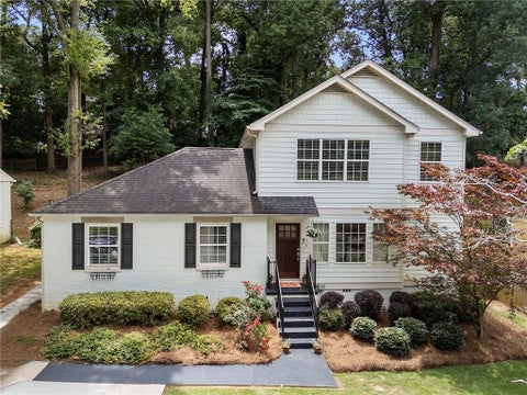 Homes For Sale - 1566 Steele Drive<br/> Atlanta, GA 30309