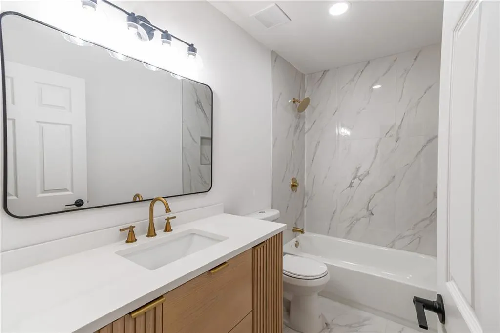 Duluth, Georgia 30096, United States, 4 Bedrooms Bedrooms, ,3 BathroomsBathrooms,Residential,Active,163422