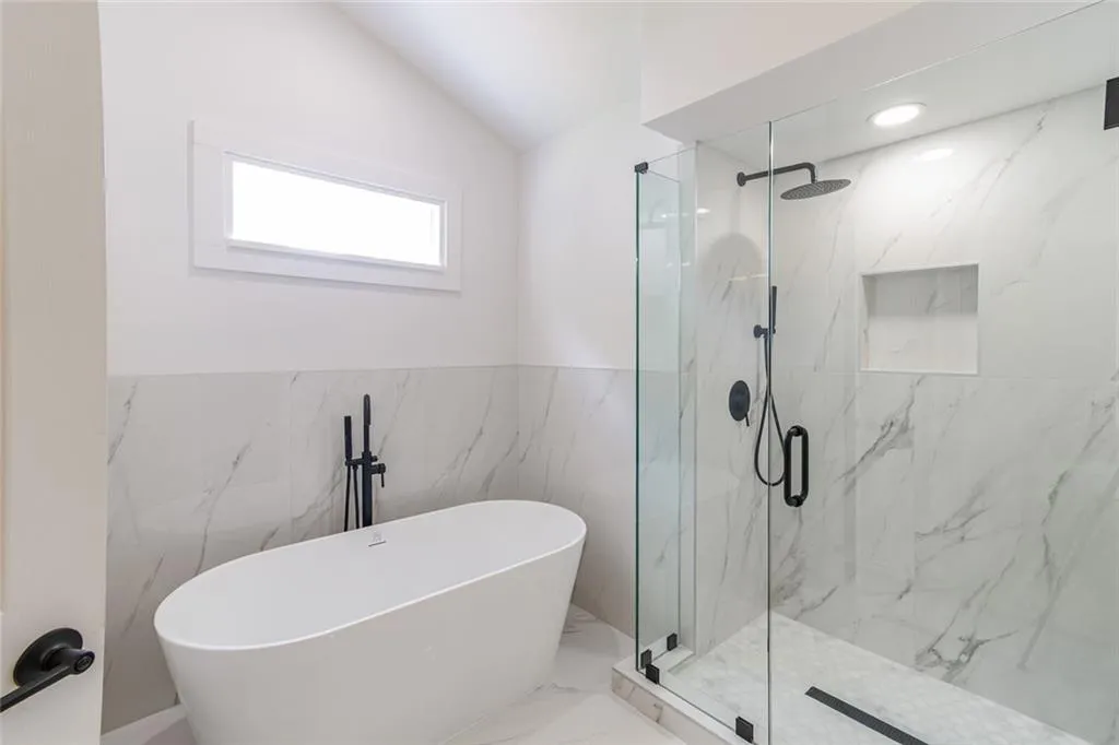 Duluth, Georgia 30096, United States, 4 Bedrooms Bedrooms, ,3 BathroomsBathrooms,Residential,Active,163422