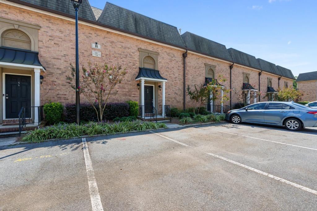 6980 Roswell (Unit #B6) Road