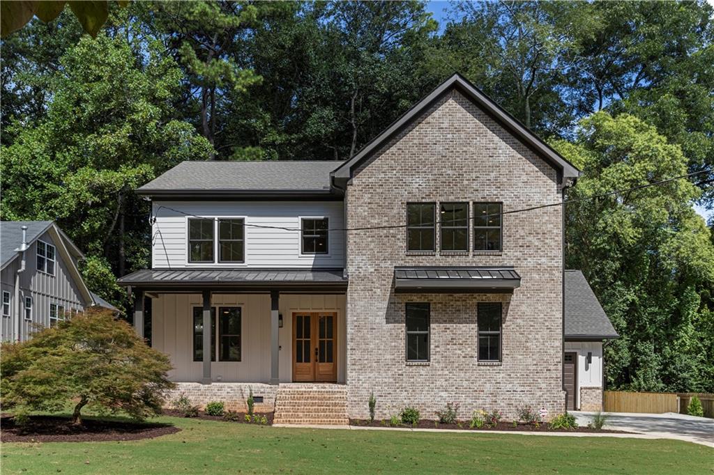1326 Fenway Circle