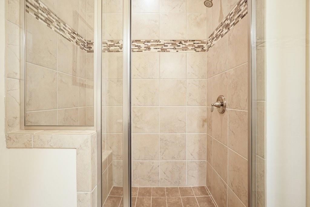 526 Lost Creek Drive, Woodstock, Georgia image 31