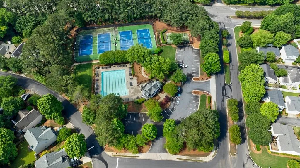 Alpharetta, Georgia 30004, United States, 3 Bedrooms Bedrooms, ,2 BathroomsBathrooms,Residential,Pending,131479