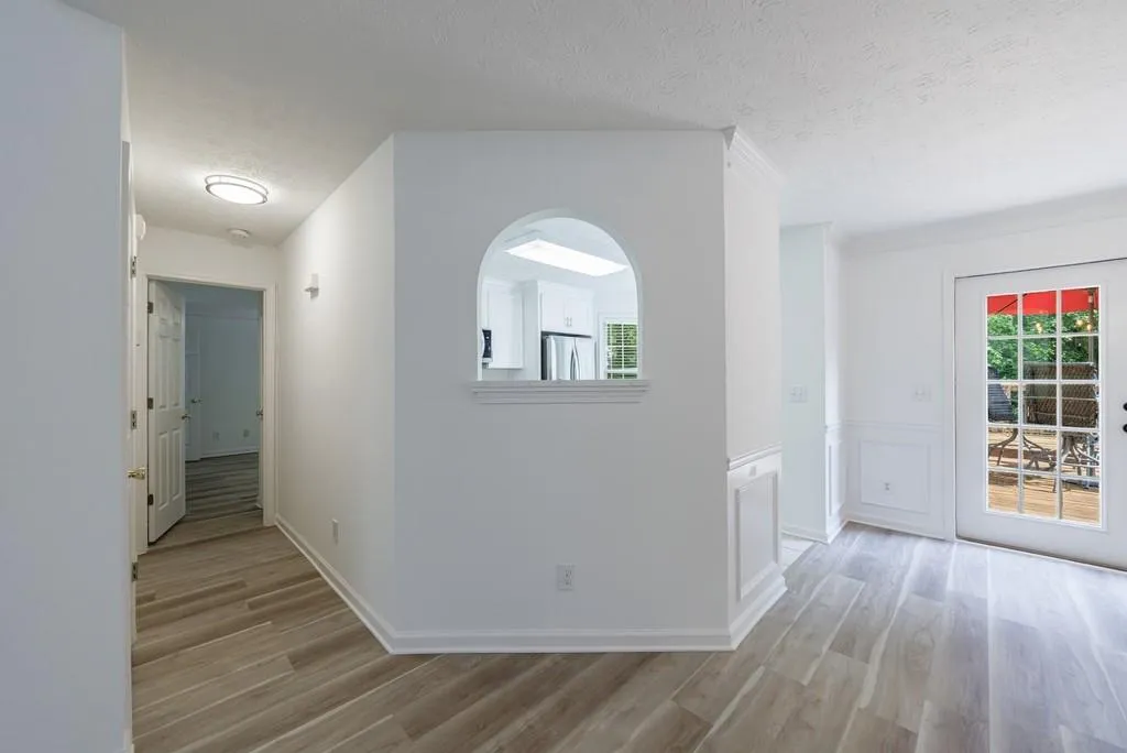 Alpharetta, Georgia 30004, United States, 3 Bedrooms Bedrooms, ,2 BathroomsBathrooms,Residential,Pending,131479